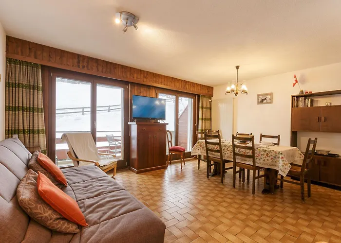 Nevada 205 4 Pax Centrally Lain With Garage