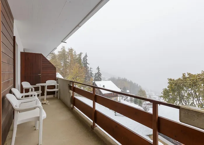 Nevada 205 4 Pax Centrally Lain With Garage * Riddes